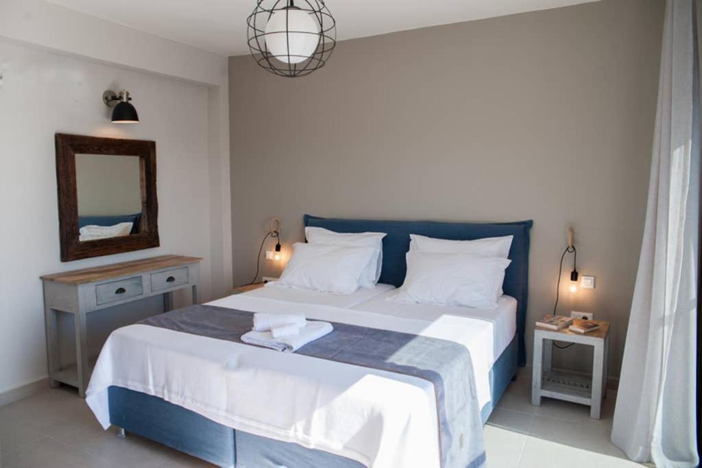 New Villa Blue With Private Pool At Trapezaki Livathos  Zewnętrze zdjęcie
